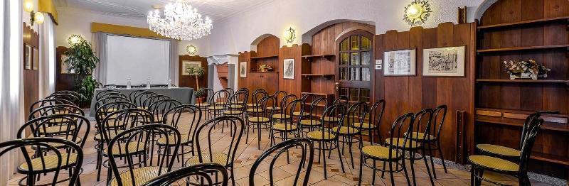 Hotel Don Abbondio Lecco Dış mekan fotoğraf
